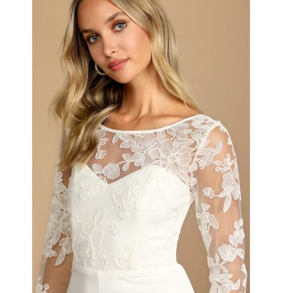 NWT Lulus Write Your Own Romance White Embroidered Long Sleeve Jumpsuit Size M - Picture 2 of 13